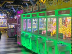 -反斗乐园π·电玩·高空拓展·蹦床(龙华天虹店)