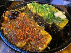 双味包浆豆腐-何师烧烤Pro ·江湖川菜·小龙虾·精酿(太古里旗舰店)