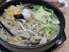 -灵芝妹子海鲜米线(劳动公园店)