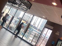 大堂-麦当劳(世贸店)