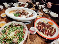 -广府乡下·饭庄(新港东路店)