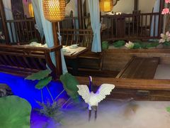 -韵秋荷(宝山龙湖天街店)