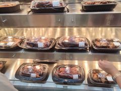 -盒马X会员店(王府井奥莱UP TOWN店)