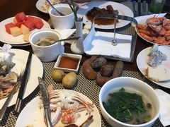 -南湖名都·景湖轩全日制餐厅·海鲜自助·东南亚风味·临湖而食