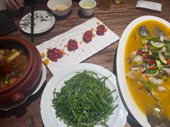 -小喜客·云南特色菜(纳西庭院店)