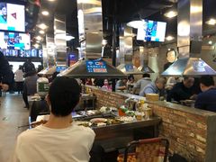 -马路牙子烧烤音乐酒馆(望京店)