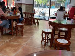 大堂-捷信牛奶甜品世家(柳巷店)