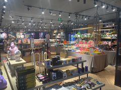 -奎屯友好时尚购物中心