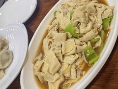 -东北风味思缘食府(对湖路店)