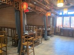 -东来菜馆•手抓海鲜家常菜•海鲜锅贴