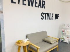 -罗伯特眼镜·蔡司官方授权(罗湖国贸店)