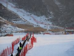 -荣盛康旅野三坡滑雪场
