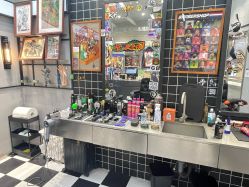 -Devilhands Barbershop男士理容店