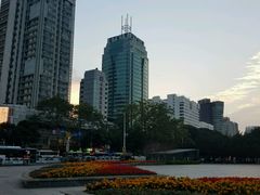 -荔枝公园-小平画像广场