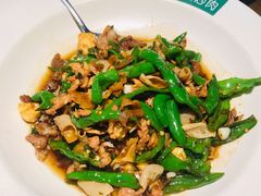 -费大厨辣椒炒肉(新城吾悦广场店)