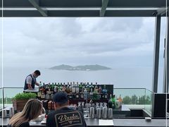 -瑰丽酒店·海吧·天际下午茶·现场DJ·天台酒吧