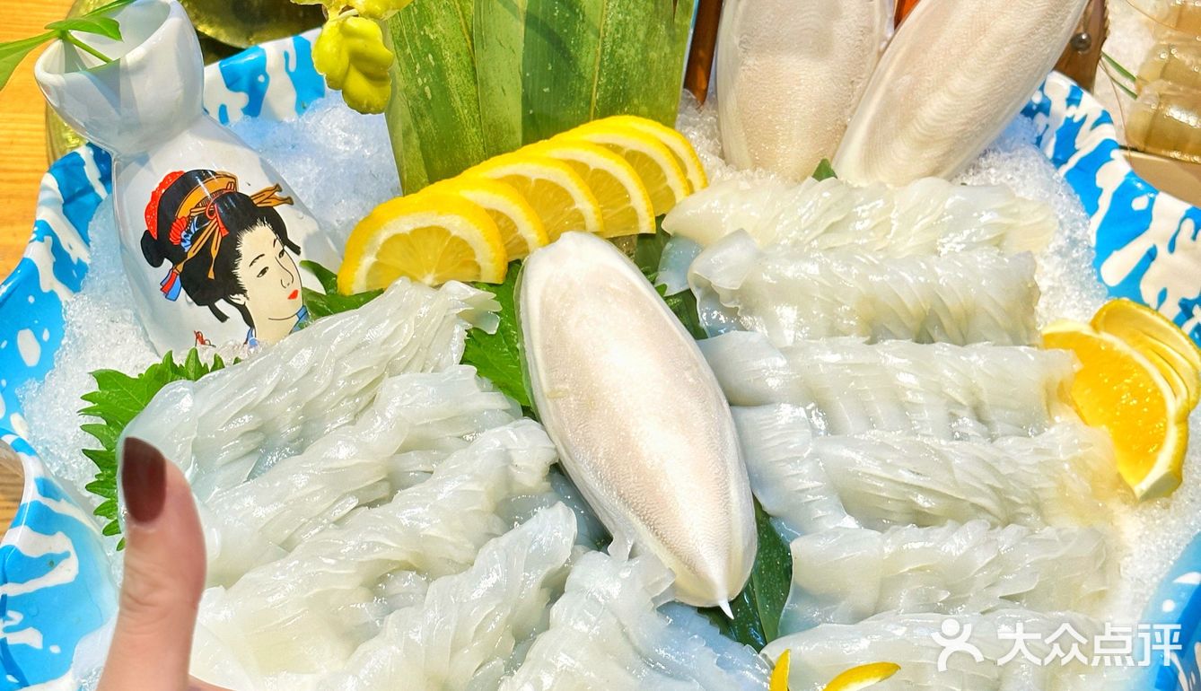 怎么会有这么好吃的店啊！这一餐我真真的吃服了！[调皮]