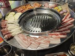 -哈哈碳都·牛肋条无限自助烤肉(宝龙店)