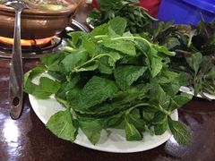 -银同牦牛肉火锅