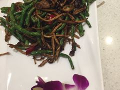 -闫府私房菜(经四路万达店)