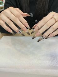 -M·X Nail日式美甲美睫