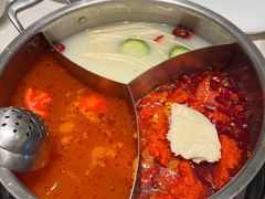 -周师兄大刀腰片火锅(磁器口直营店)