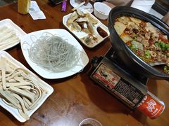-关二哥烧烤(王家湾店)