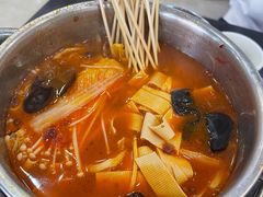 -瑞杰烧烤店·24小时营业(山东路店)