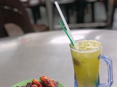 -黄亚华小食店(Jalan Alor)