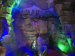 -泰安地下龙宫景区