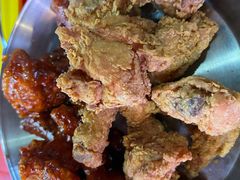 -BHC炸鸡(明洞总店)