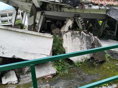 -四川汶川特大地震漩口中学遗址