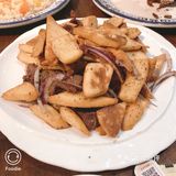 肉串就是凑个热闹，这种红柳串卖的也就是个名气