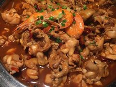 牛蛙煲-胖哥俩肉蟹煲(河北勒泰购物中心店)