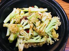-秦唐一号西安菜馆(钟楼店)