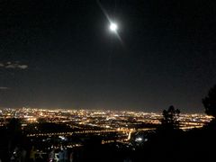 -鬼笑石后山停车场
