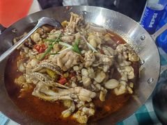 -昱龙大盆牛蛙馆(三兴街总店)