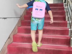 -三锐体育游泳中心