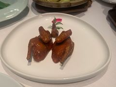 港式烤乳鸭-东富酒家(龙湖西溪天街店)