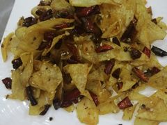 -扒虾小妹儿麻辣海鲜(宏图街店)