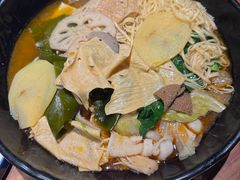 -万记麻辣烫国展总店