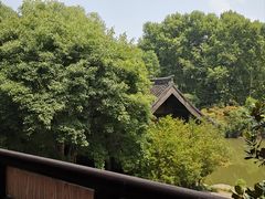 -习家池