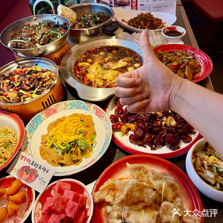 竟然，在融创茂~~~发现了地道的东北菜