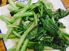 油渣炒时蔬-老兵牛蹄店(下沙店)