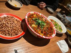 -泥糊破店小酒馆·团建聚餐(南京西路店)