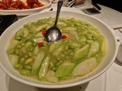 丝瓜烩毛豆-北平楼·烤鸭·北京菜(牡丹园店)