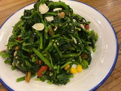 -海富荣·锅贴·陕菜家常菜(阳光城店)