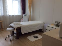 -海豚湾高端月子会所(黄浦店)