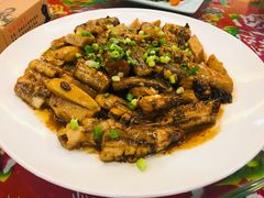 -闯关东东北农家菜(崂山石老人店)
