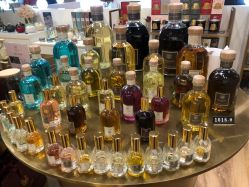 -SCENT BOUTIQUE